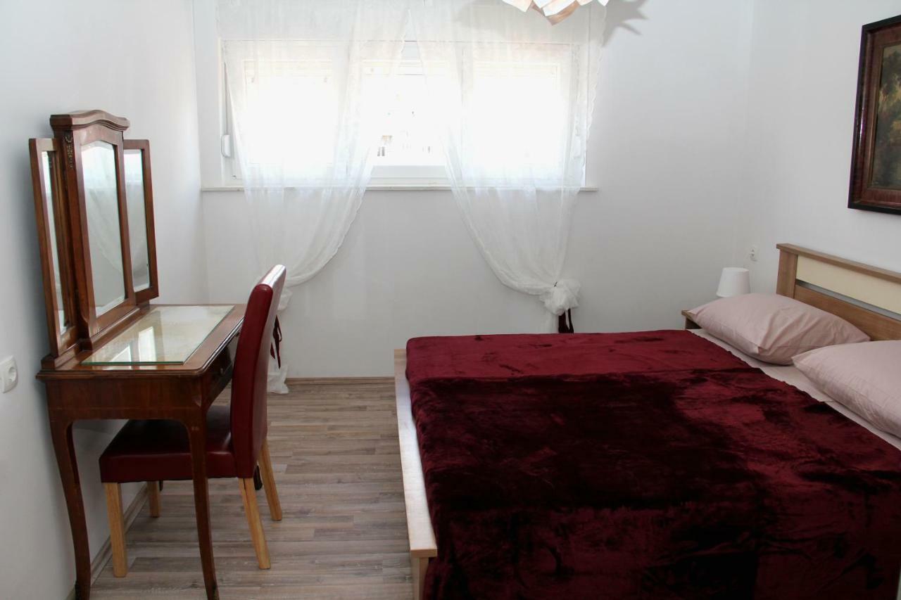 Martin Apartment Шибеник Екстер'єр фото